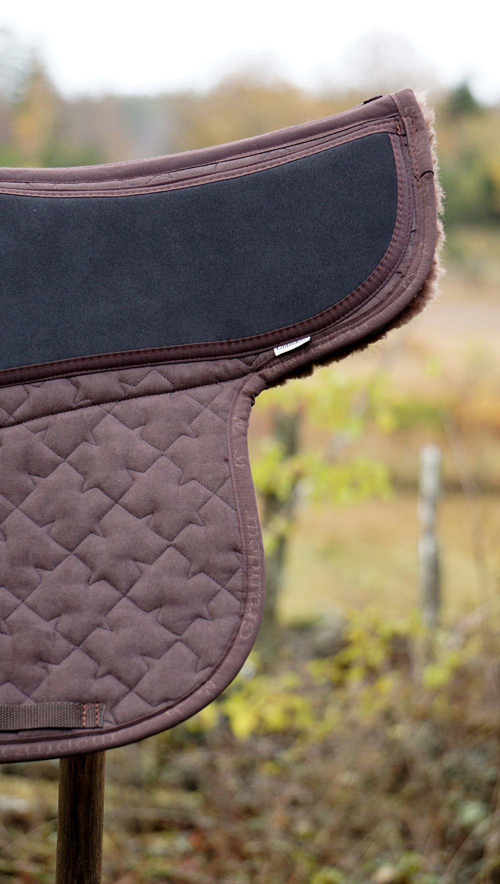 Grandeur saddle pad Gaiter Sheepskin, brown - 3
