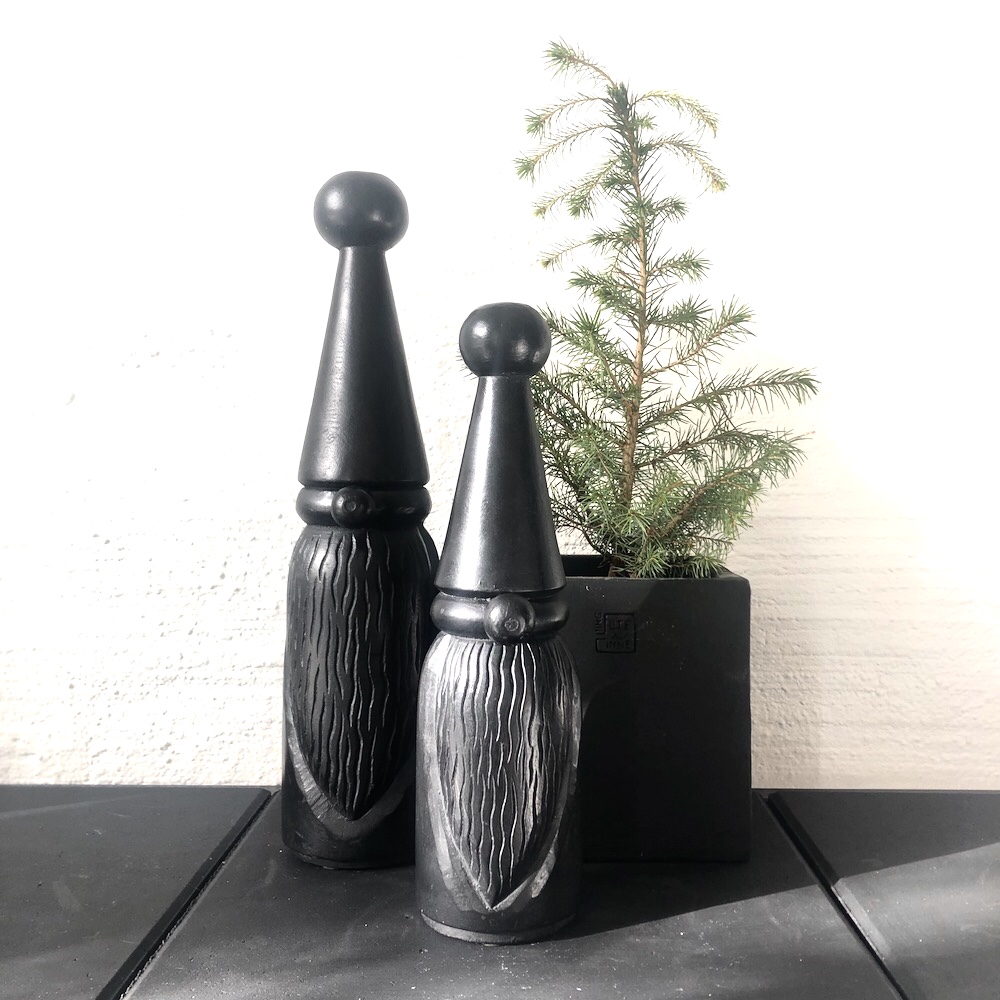 TOMTE I TRÄ, 2strl