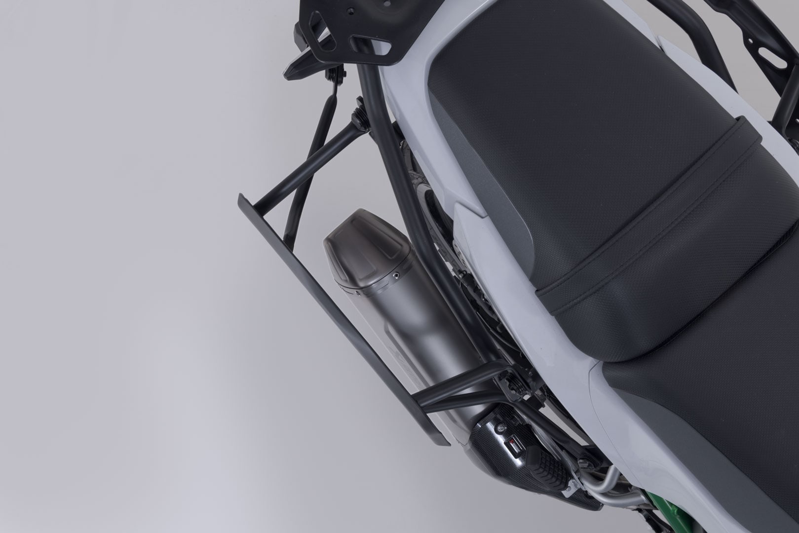 DUSC hard case system for Akrapovic - 6