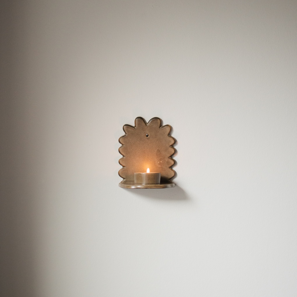 Flowery Wall Candle small - beige - 7