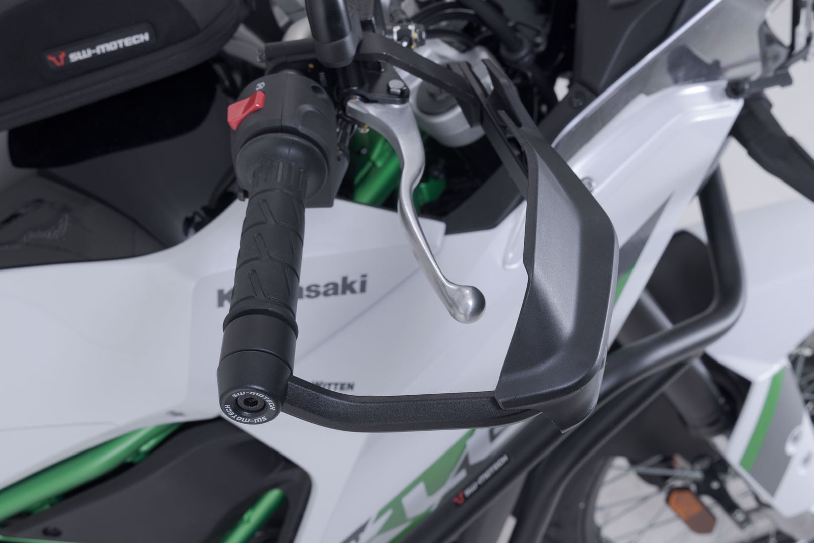 Adventure handguard kit Black. Kawasaki KLE500 / KLE500 SE (26-). - 5