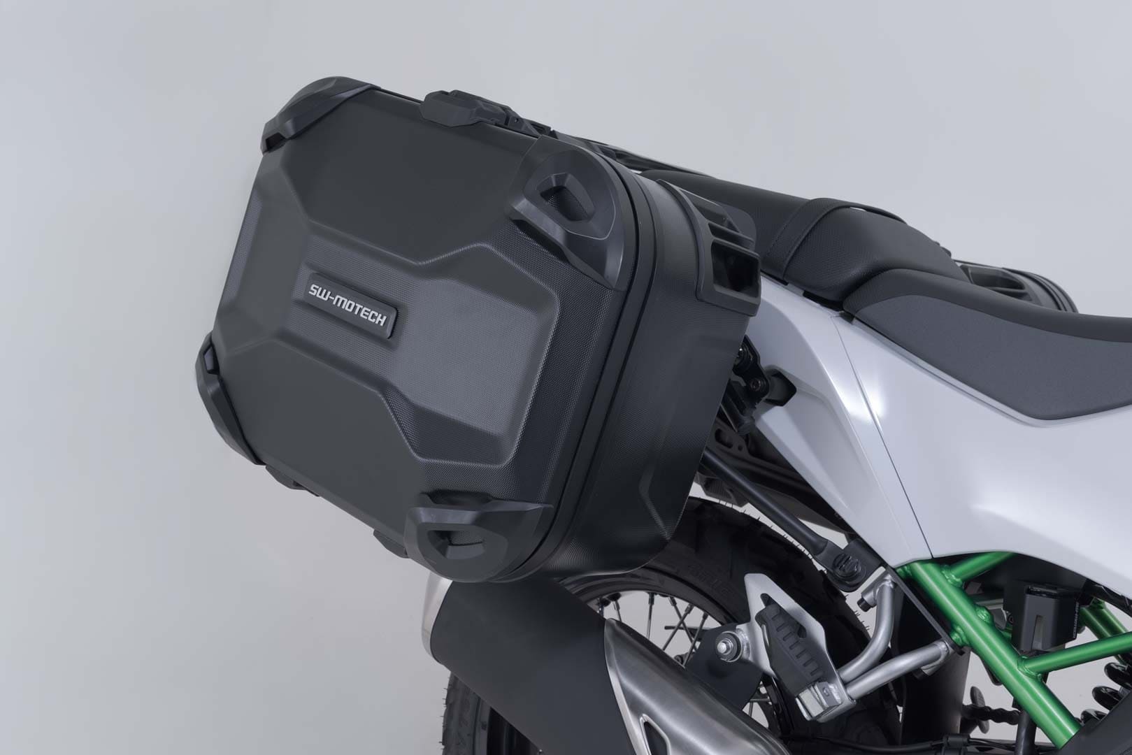 Adventure set DUSC with top case XL Black. Kawasaki KLE500 / KLE500 SE (26-). - 7