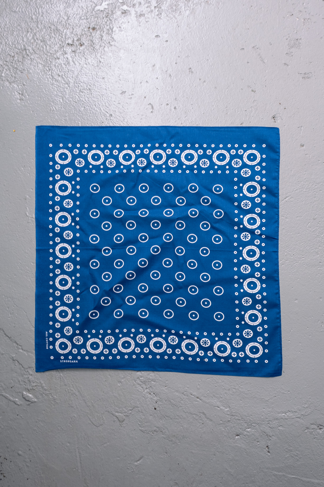Warehouse & Co - The Circle-Dot Bandana Blue
