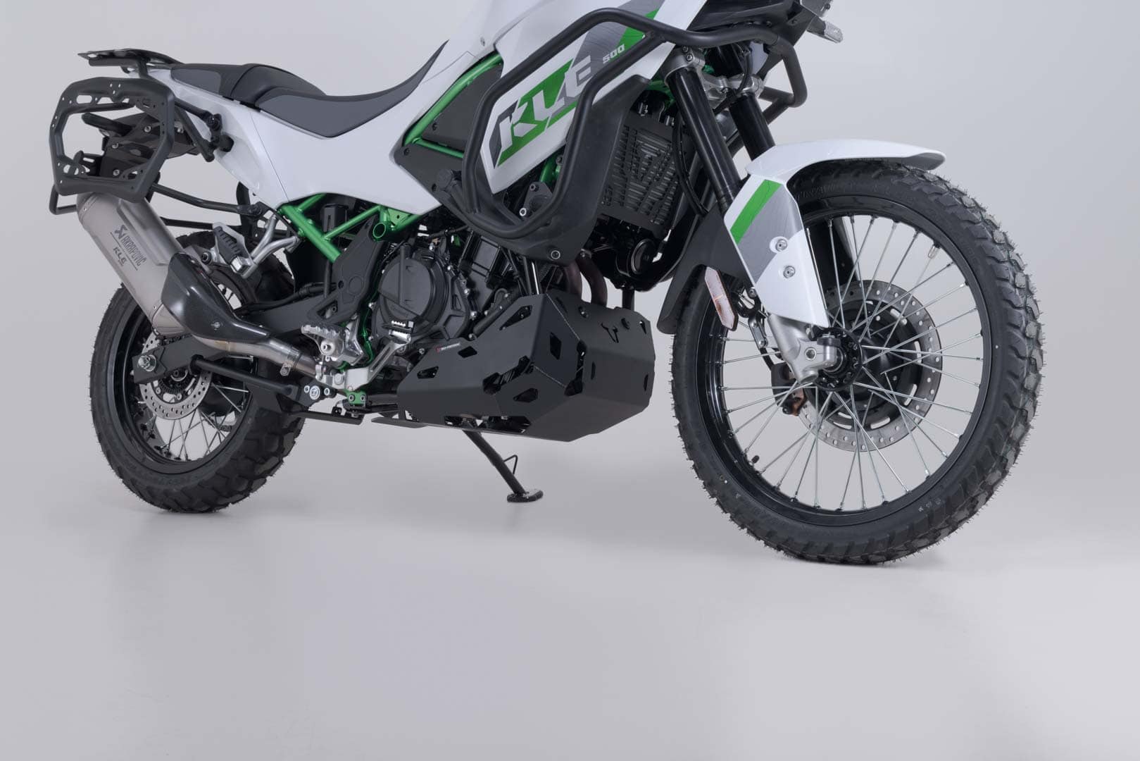 Engine guard Black. Kawasaki KLE500 / KLE500 SE (26-).