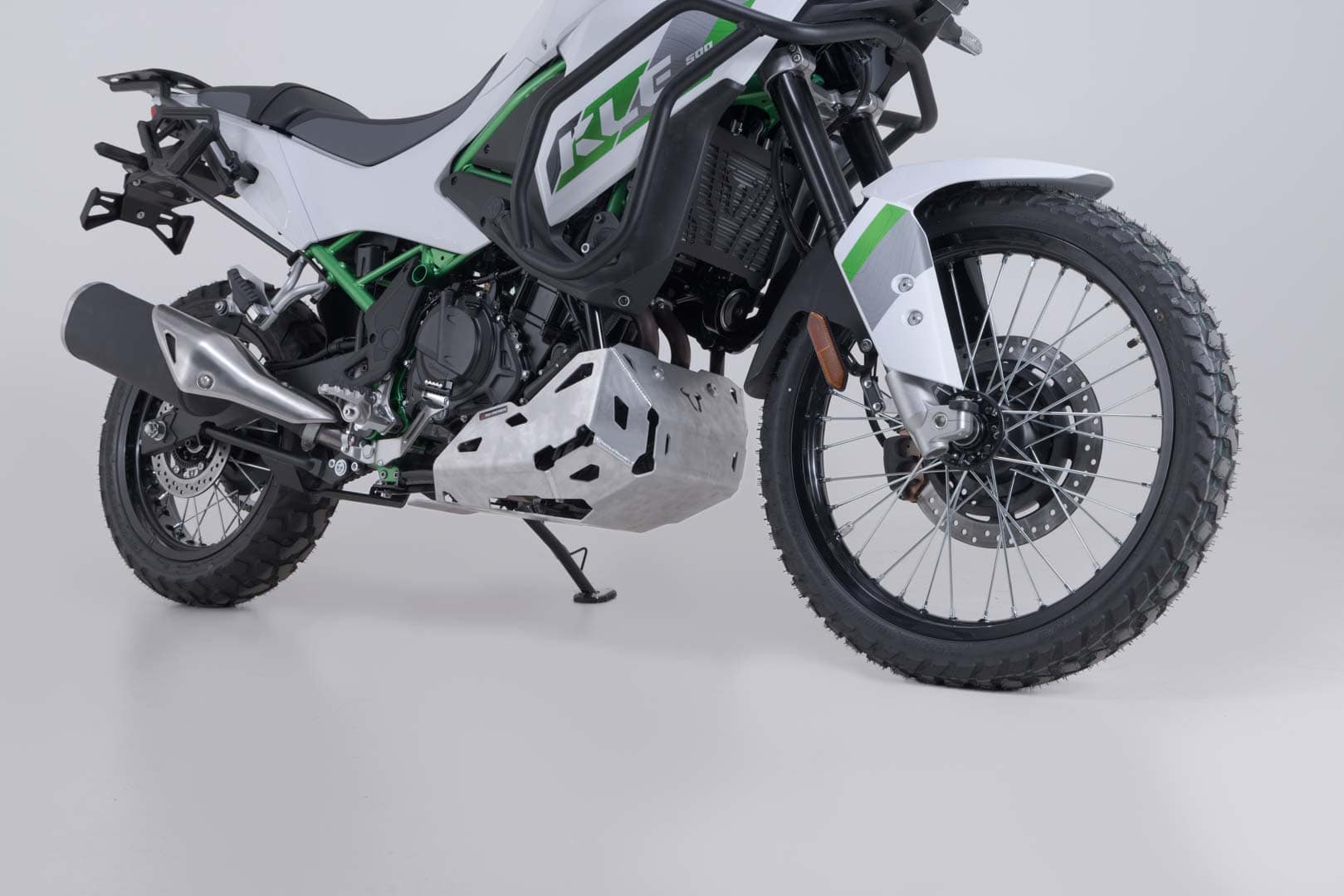 Engine guard Silver. Kawasaki KLE500 / KLE500 SE (26-). - 6