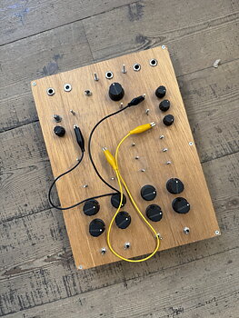Begagnad Crowphonic CRO-1