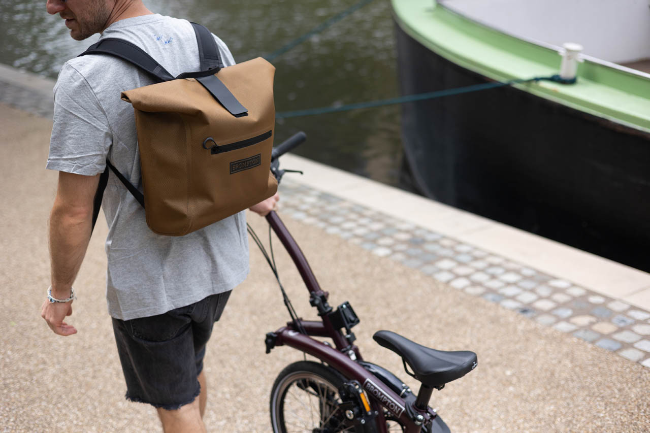 Brompton Waterproof Roll Top Small - 10