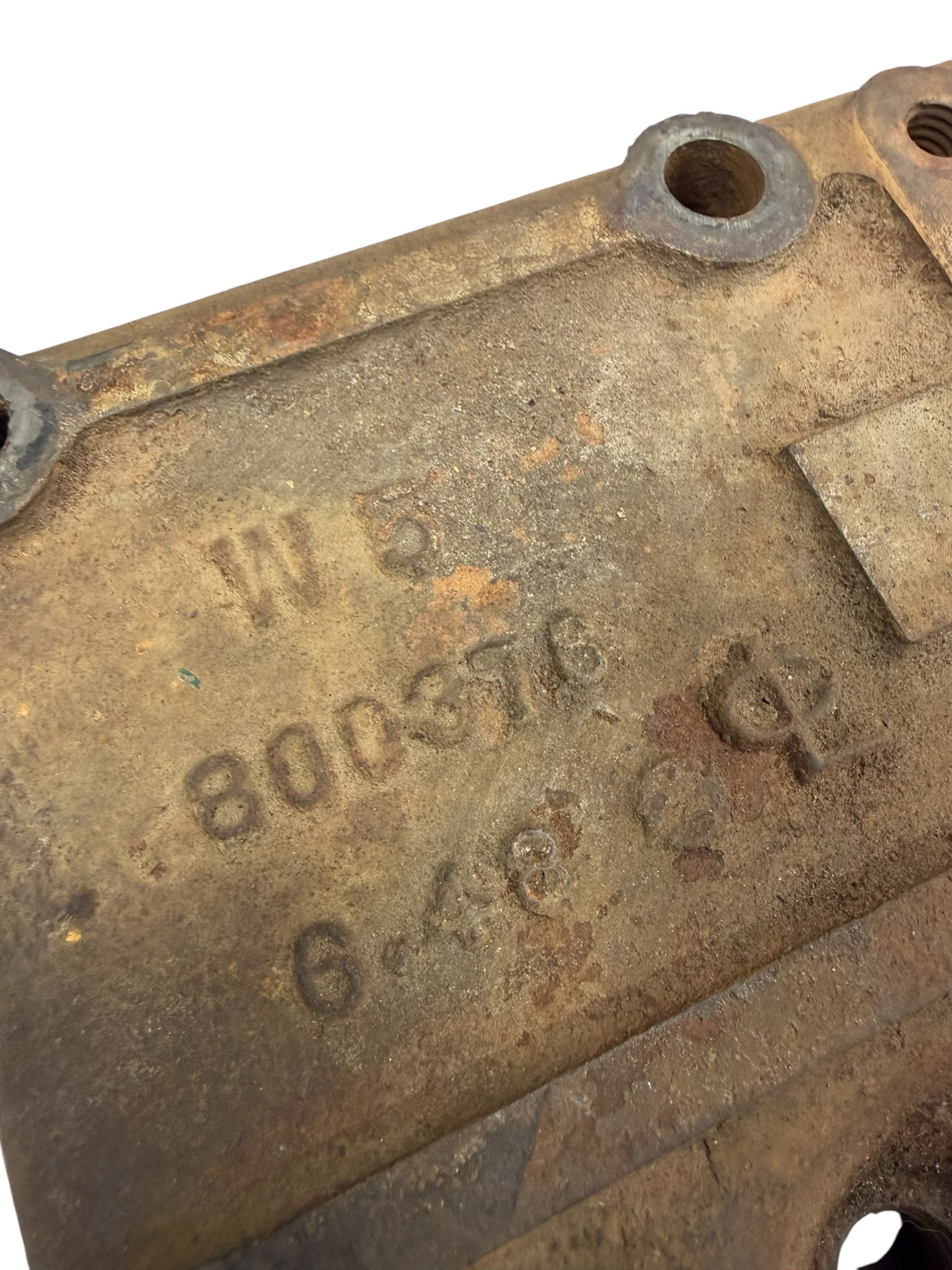 L-134 Cylinder head (Post War) USED - 3