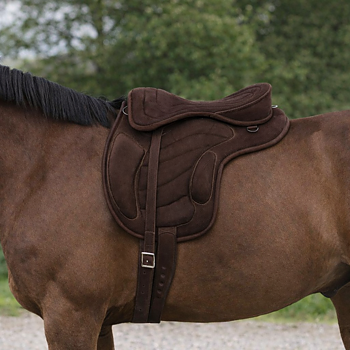 Bomlös sadel i syntet- Brun Close contact 