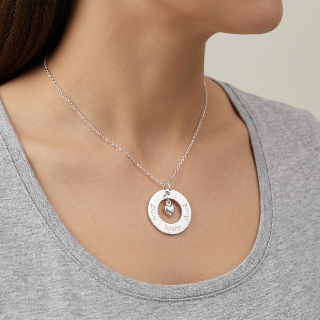 Cirkel med berlock, Halsband med gravyr - Silver - 4