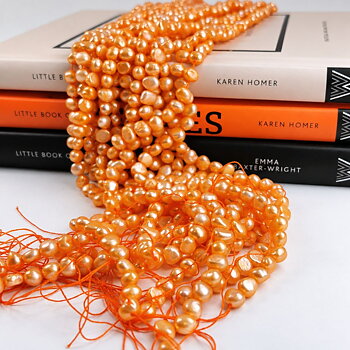 Sötvattenspärlor orange nuggets 5–6 mm
