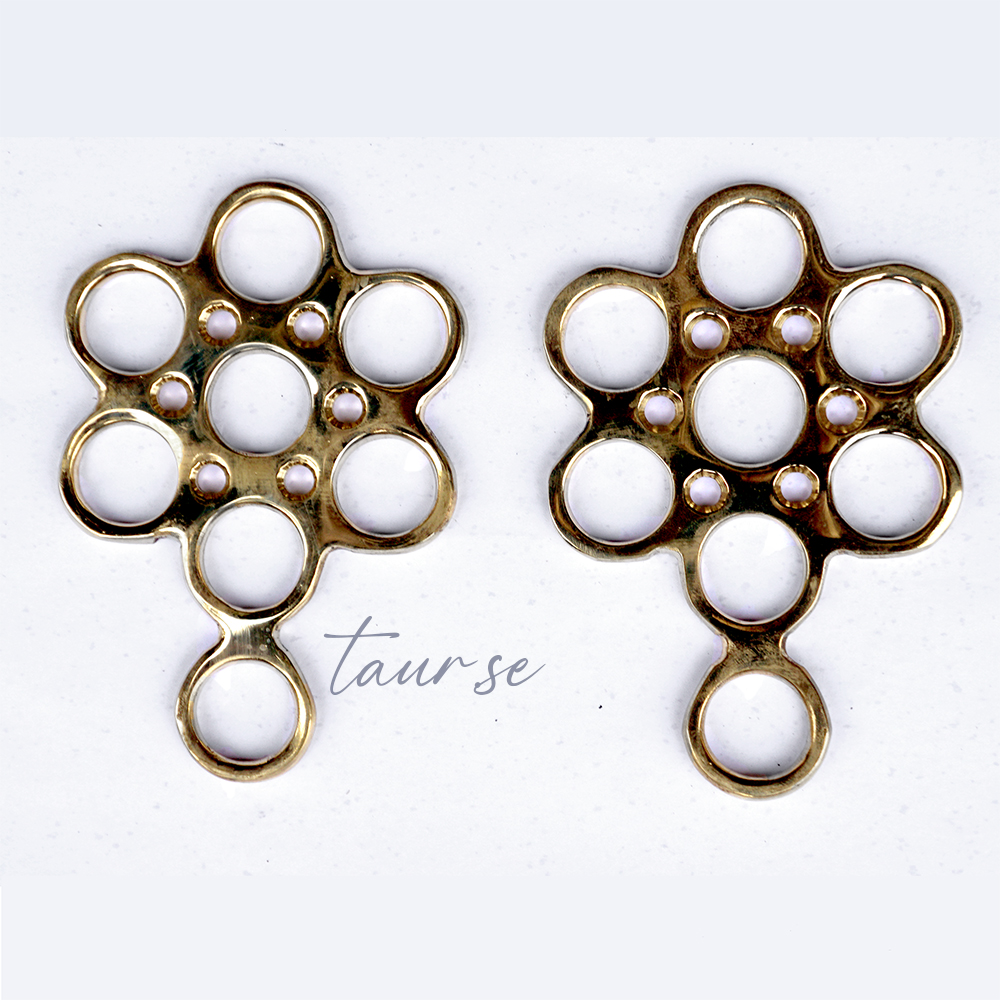 Hackamore shanks - Flower  Medium, gold