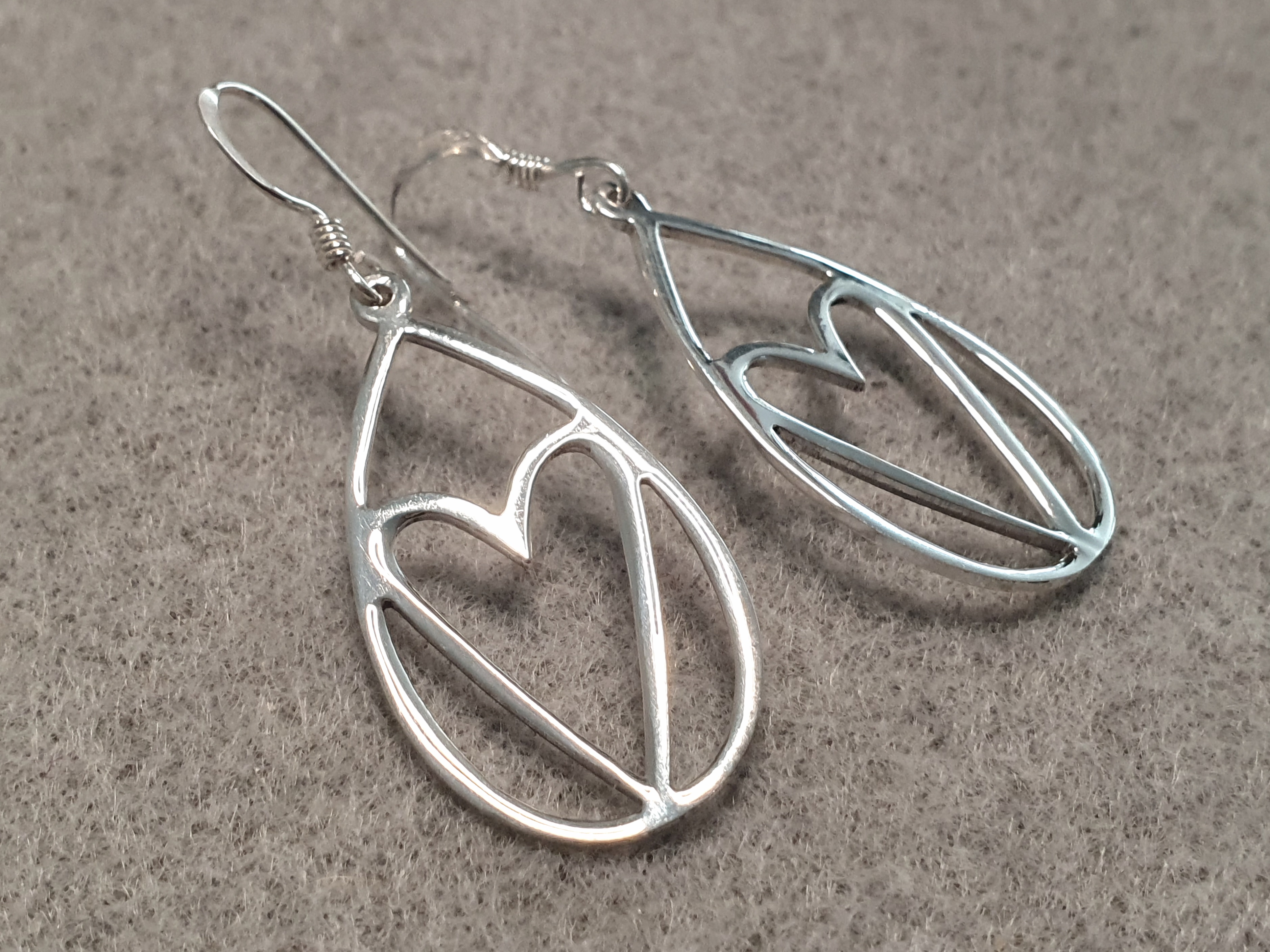 Heart in drop, earring, 925 silver