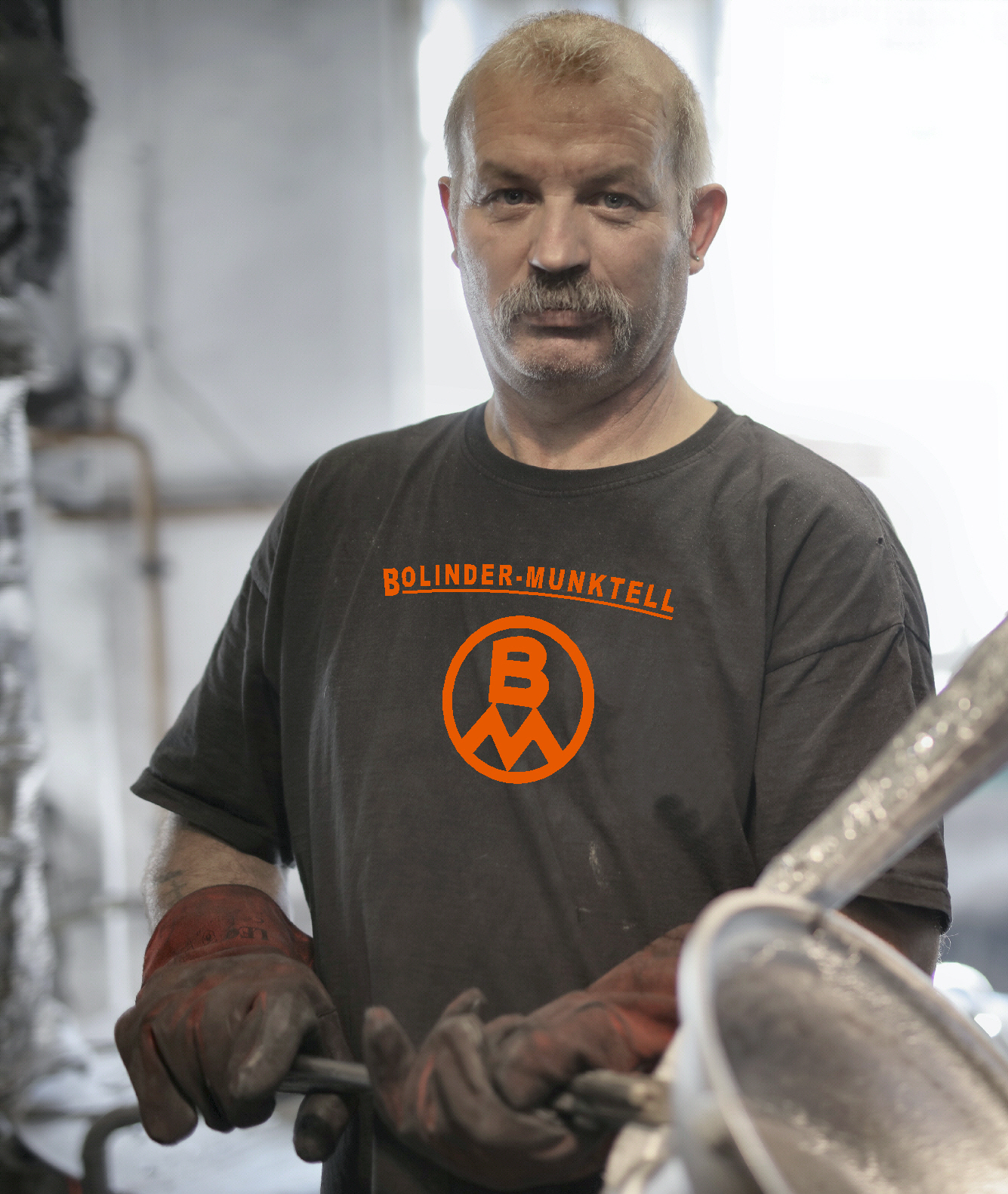 T-Shirt Bolinder Munktell "Rund  logo" Mörkgrön - 2