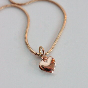 Kompass - massive 18 kt gold heart