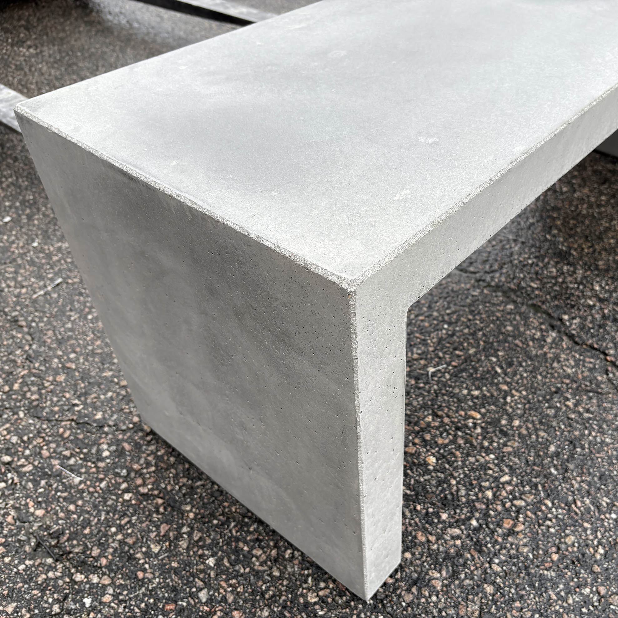 Betongbänk Humle 130x40x45cm - 2