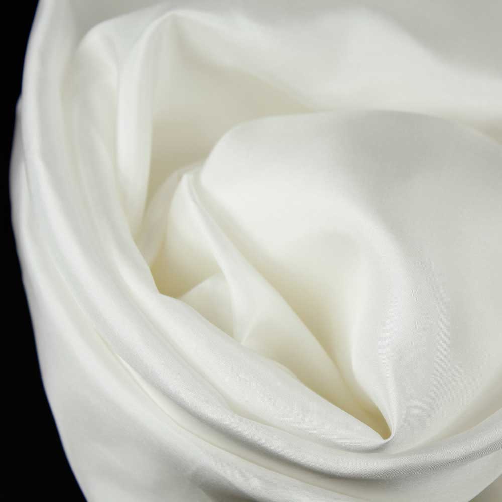Vit Sidenscarf Isa - 3