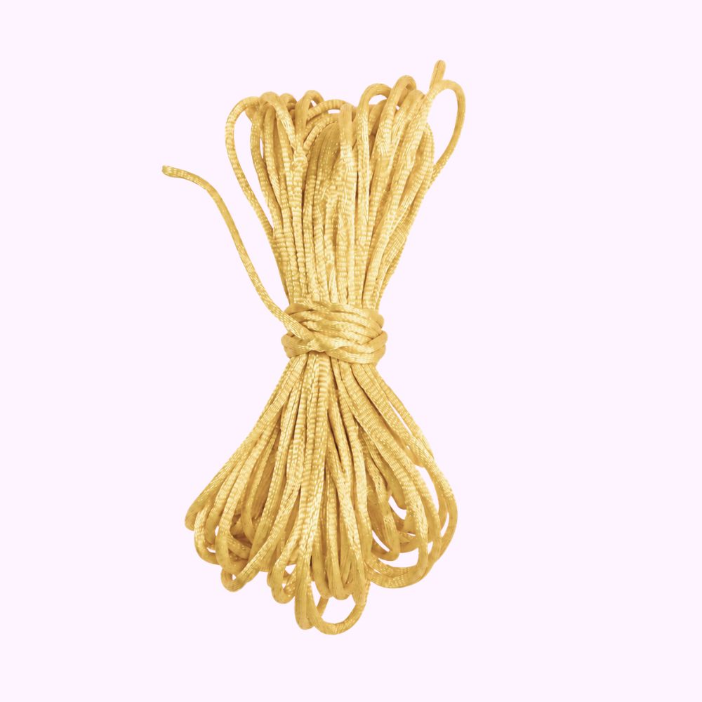 Satinsnöre rattail 2 mm – ljus gul