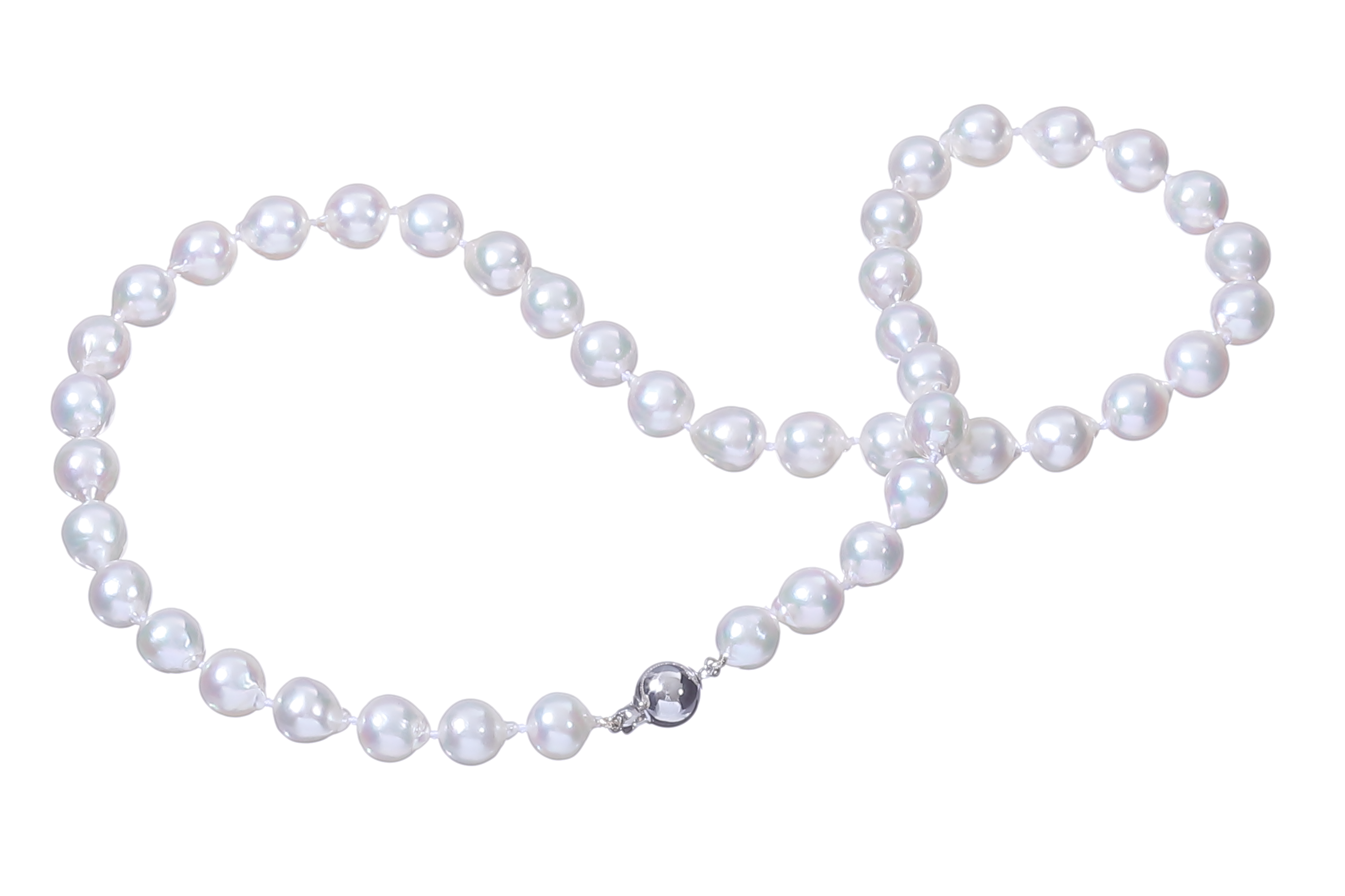 Halskette aus Akoya-Zuchtperlen in Standardqualität mit Verschluss aus Weißgold 8–8.5 mm