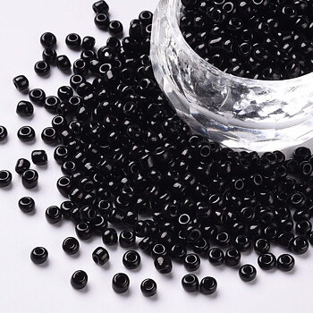 Seed beads svart opak 8/0