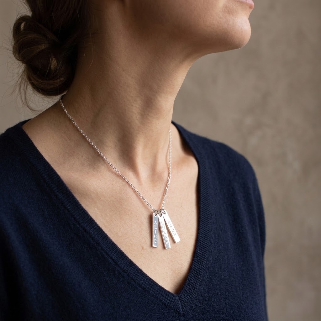 Tre stavar, Halsband med gravyr - Silver - 4