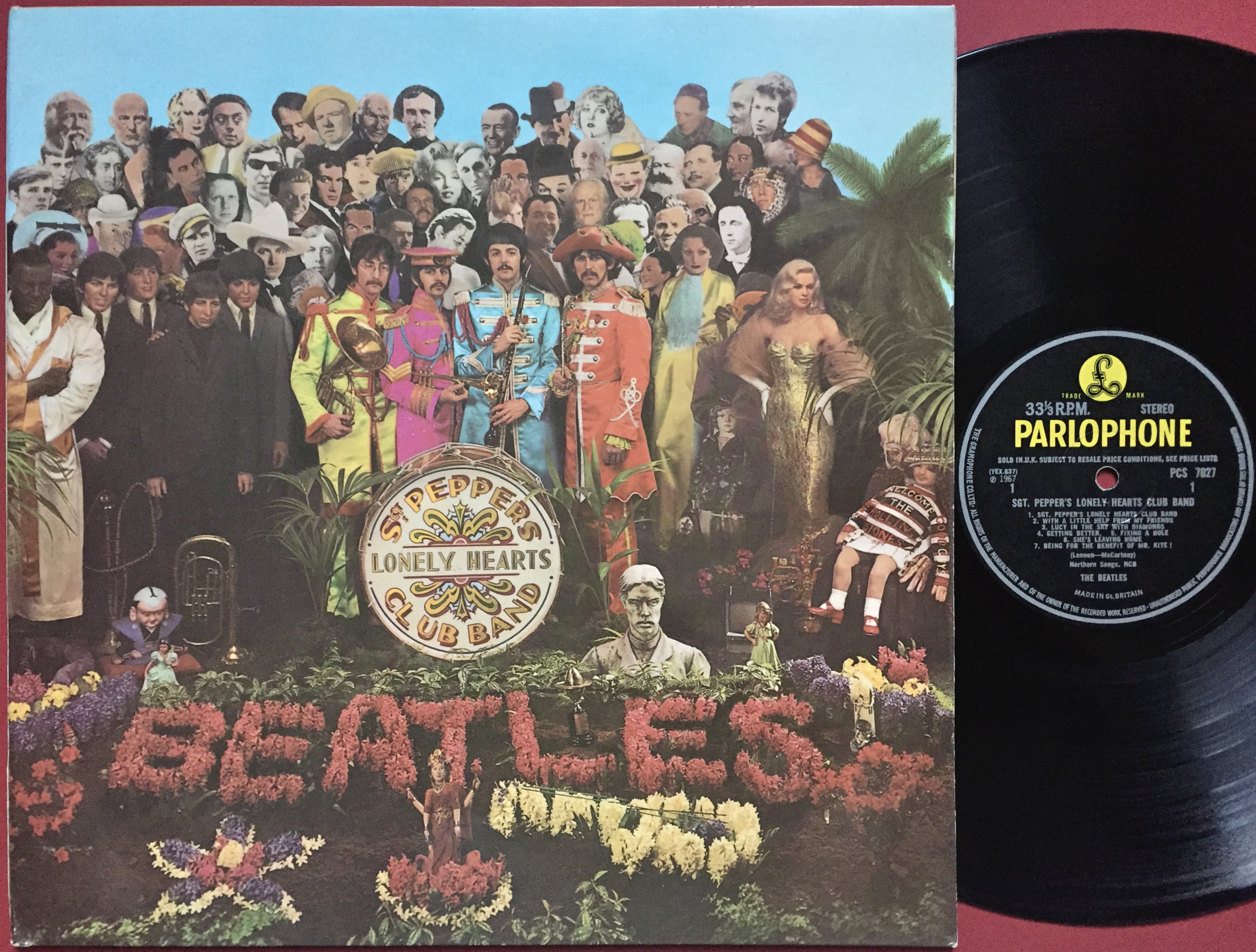 Lonely Hearts Club - Beatles Sgt. Pepper's LP THE BEATLES The Band