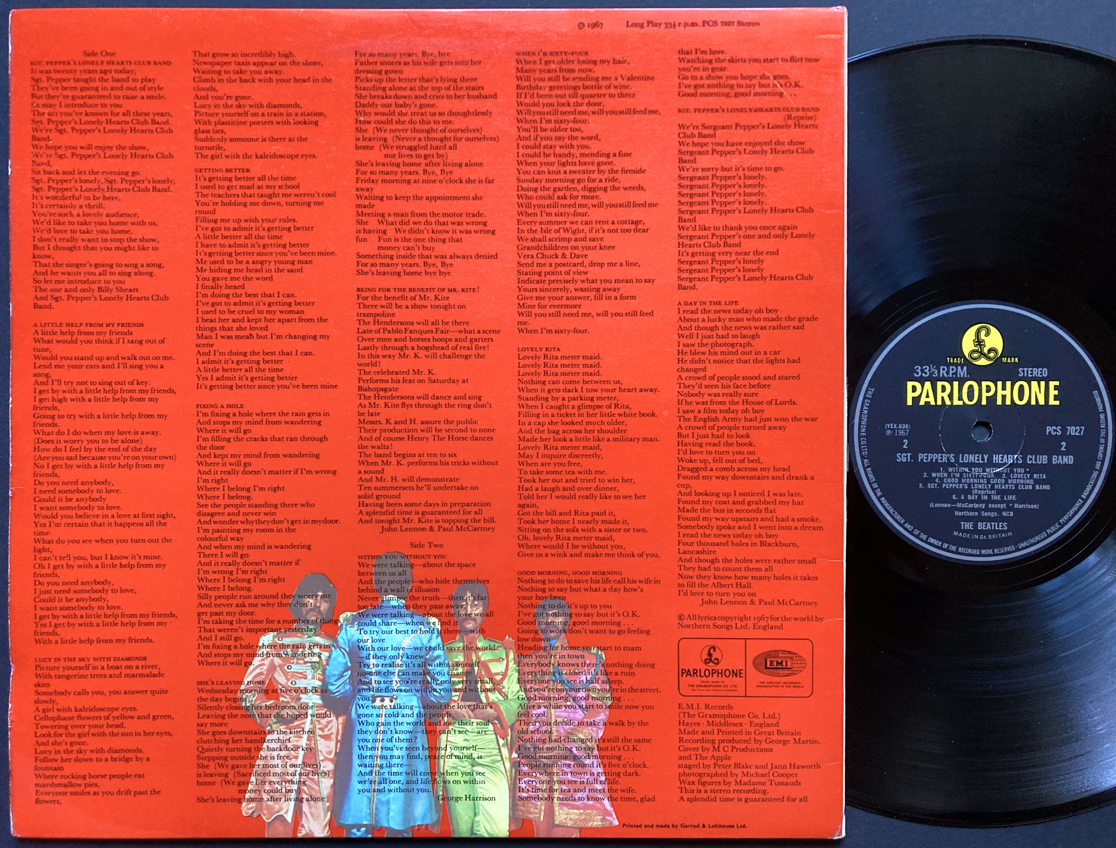 BEATLES - Sgt Peppers UTAN "Sold in UK"-label LP 1967  - 2