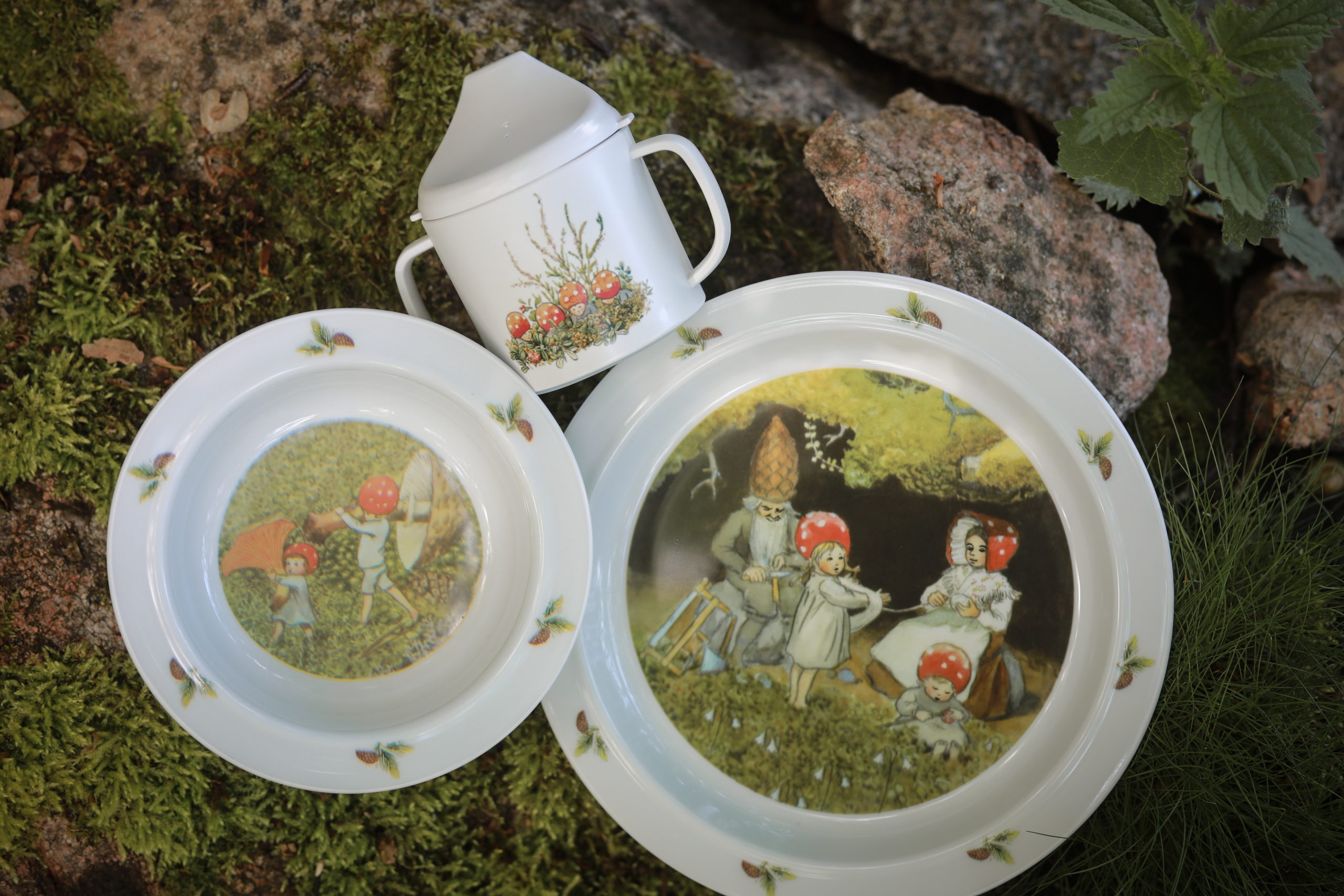 Elsa Beskow Barnservis 3 delar - Tomtebobarnen - 3