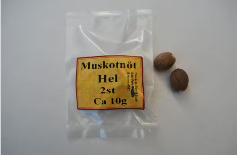 Muskotnöt Hel