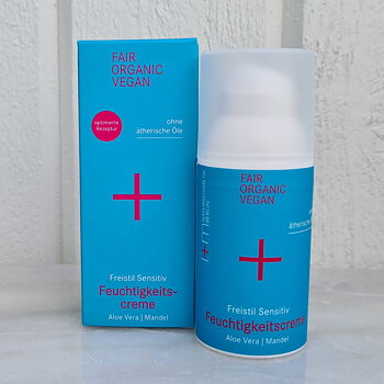 i+m Naturkosmetik Ansiktskräm Sensitive Moisturizing Cream