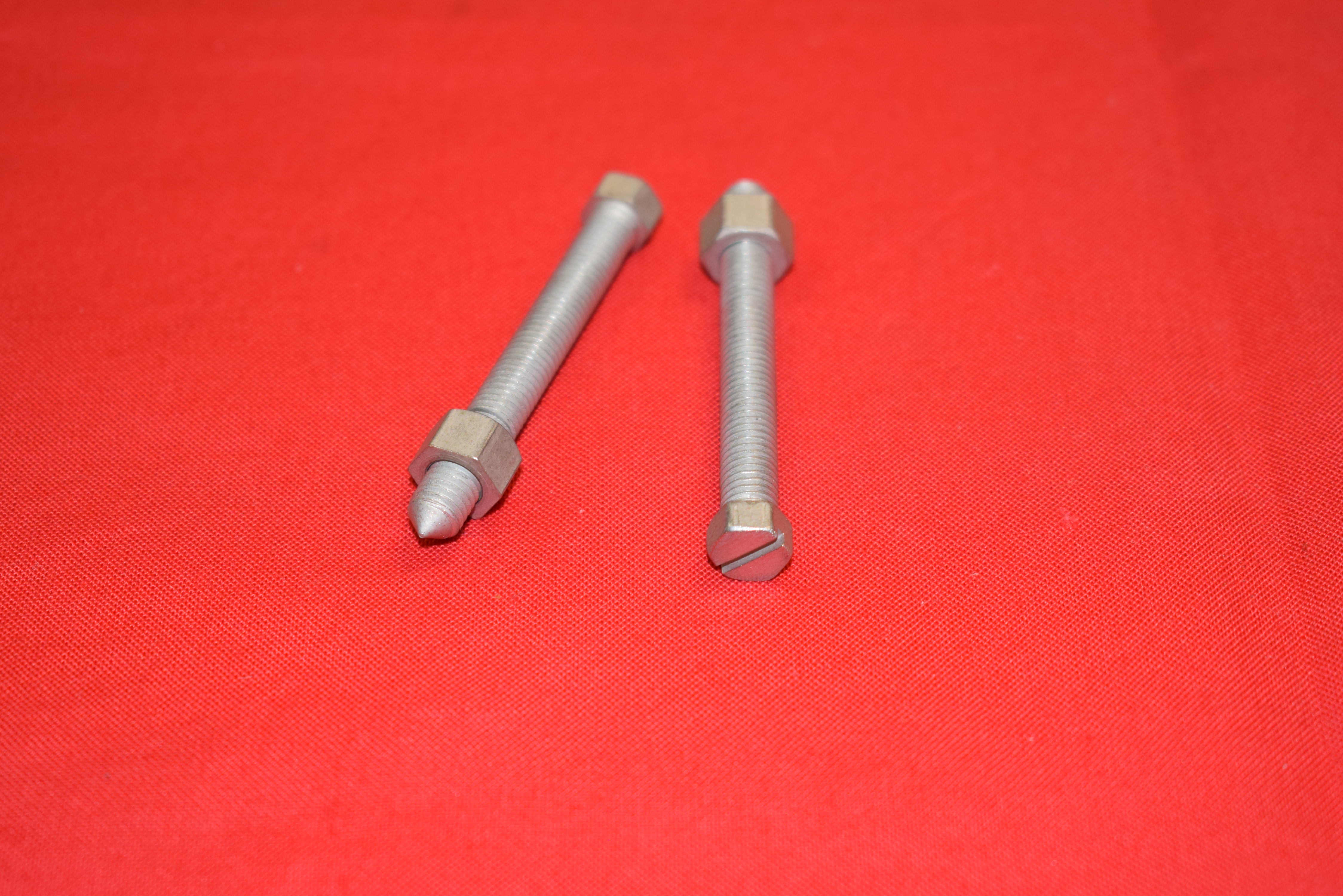 Rear axel adjusting screws Harley J JD 1909-26 & 26-29 Singles & 45"