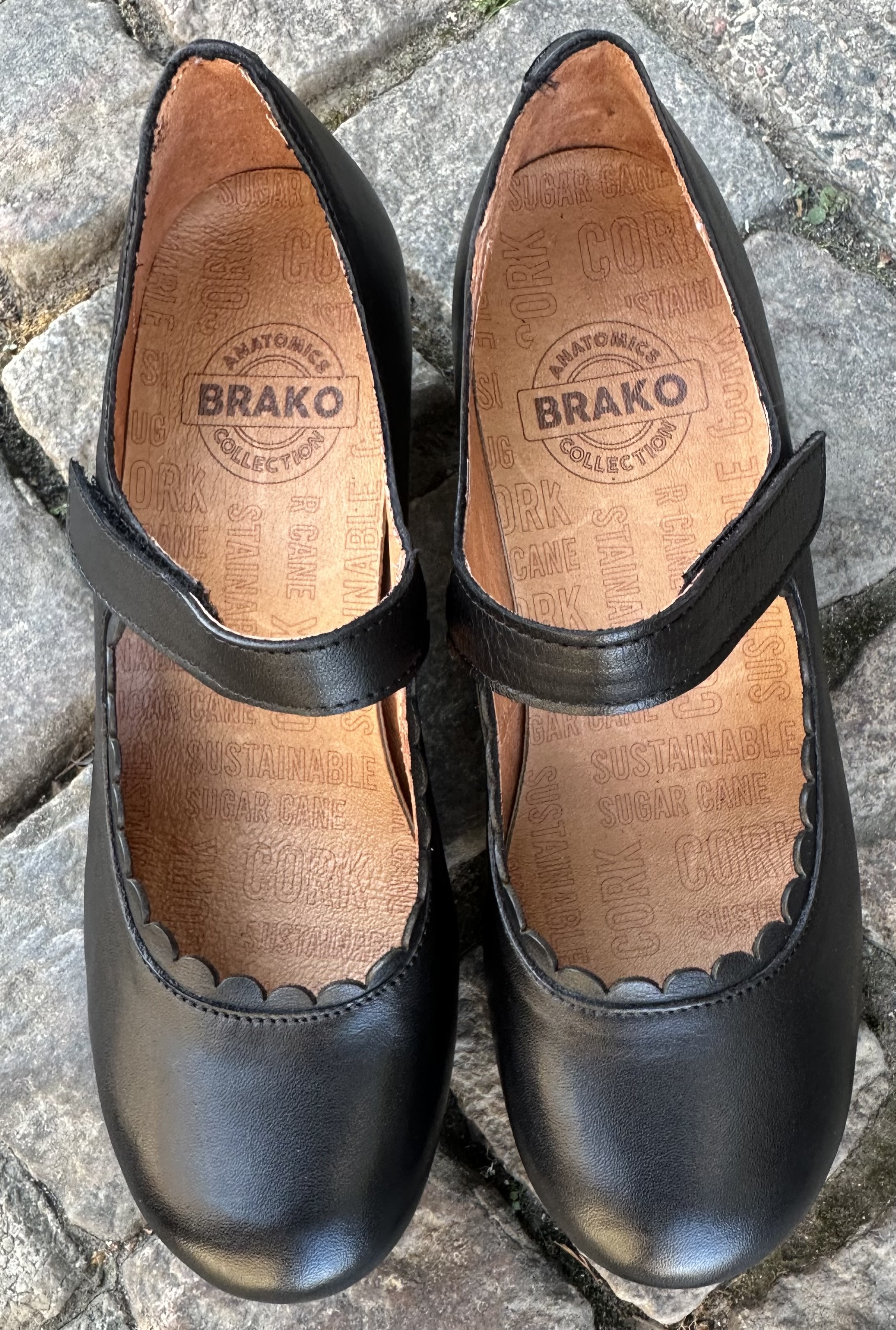 Brako sko modell Minthy med svängd klack, svart - 3