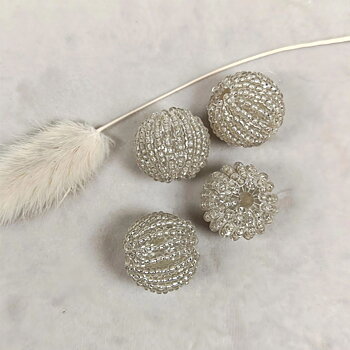 Akrylpärla pärlklädd boll 20 mm klar/silver 4 st