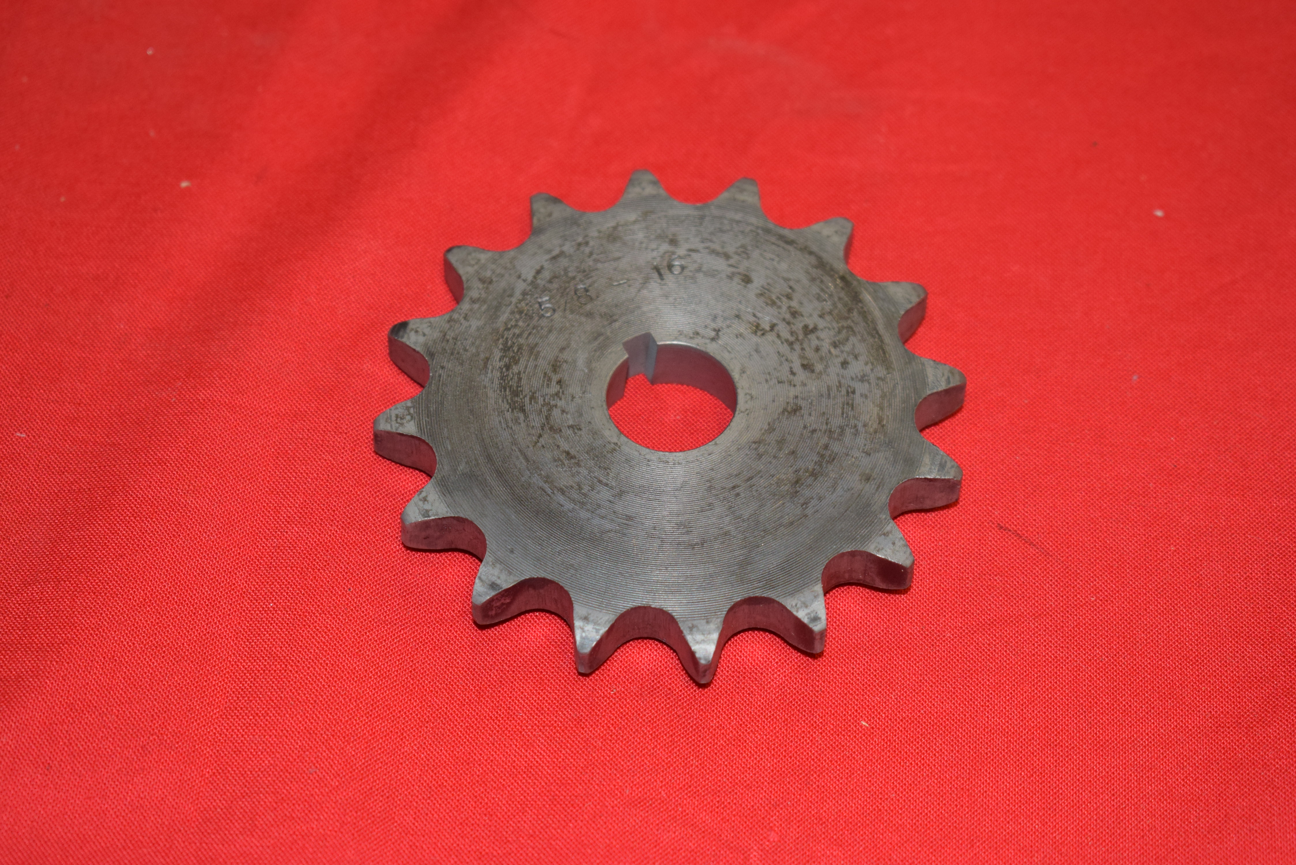 Engine Sprocket 16T Harley J JD 1915-29. OEM part no: 2026-15 - 2