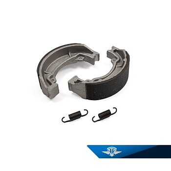 Bromsbackar sats. Suzuki K50 / AC50 / TS50 - 54410-43000