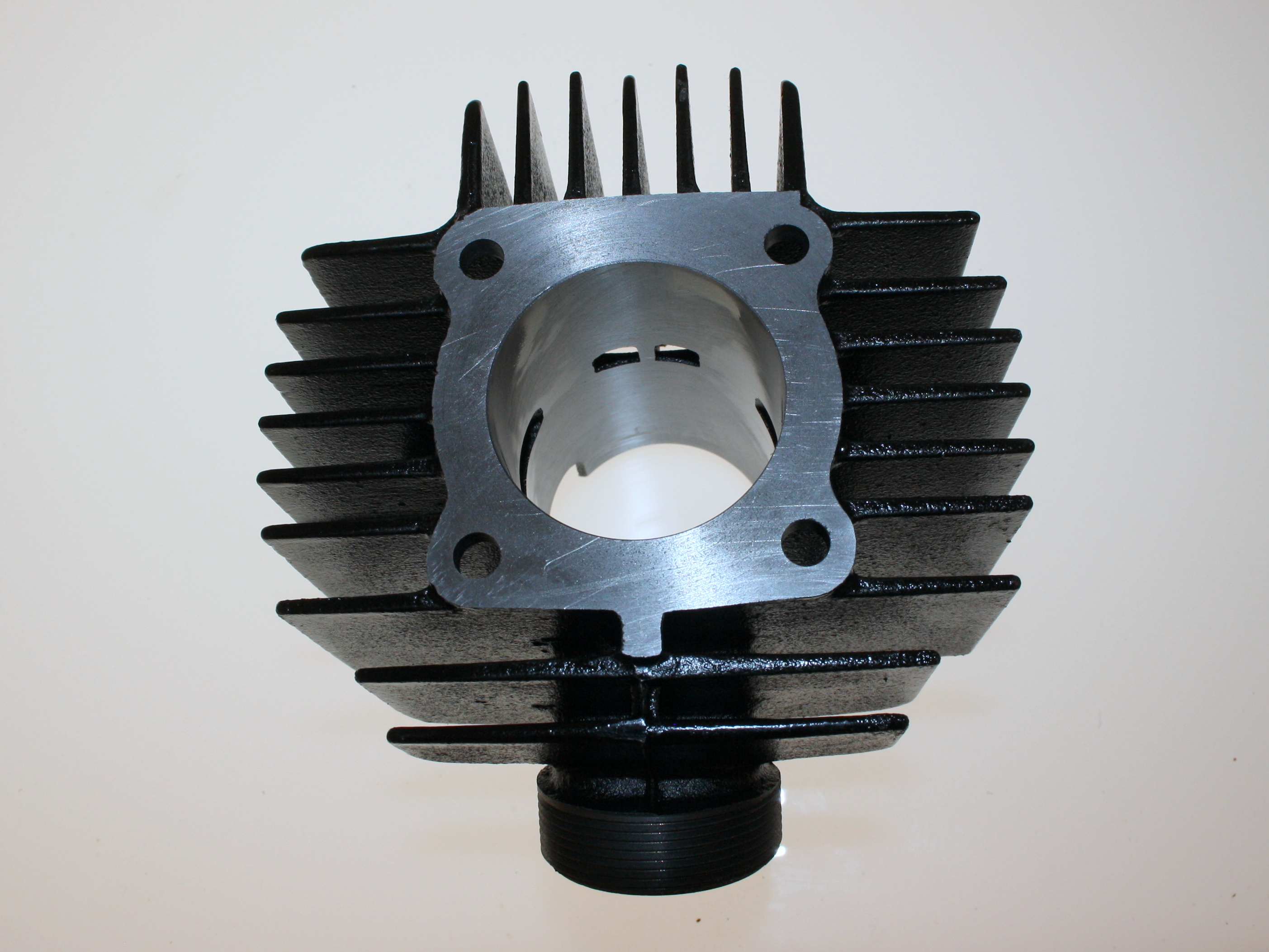 Zylindersatz Suzuki K50, 5,5hp / 41 mm Kolben. - 5
