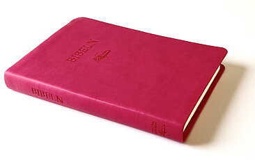 Svenska Folkbibeln 2015 Slimline, rosa skinnimitation