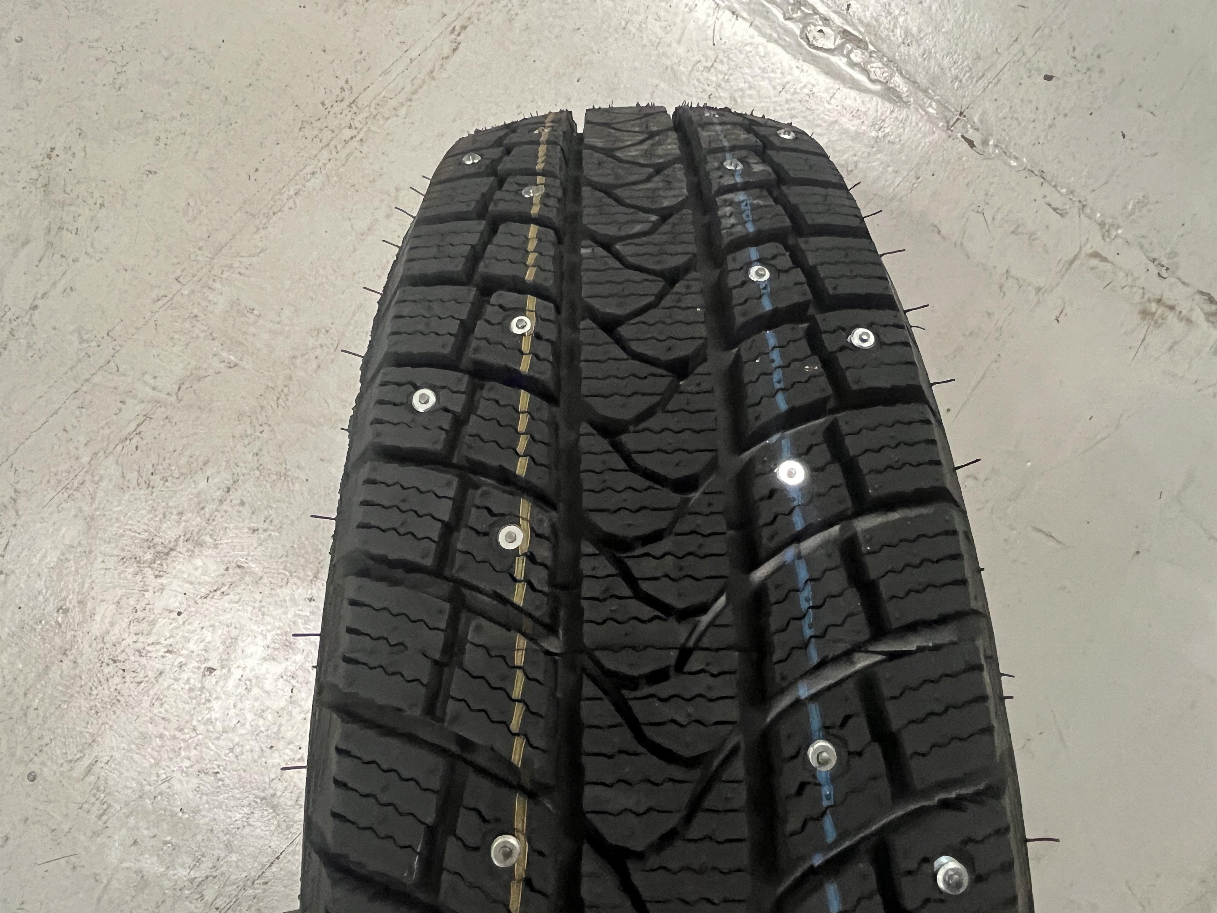 Dubbhjul 185/80 R14 C8 5 bult - 3