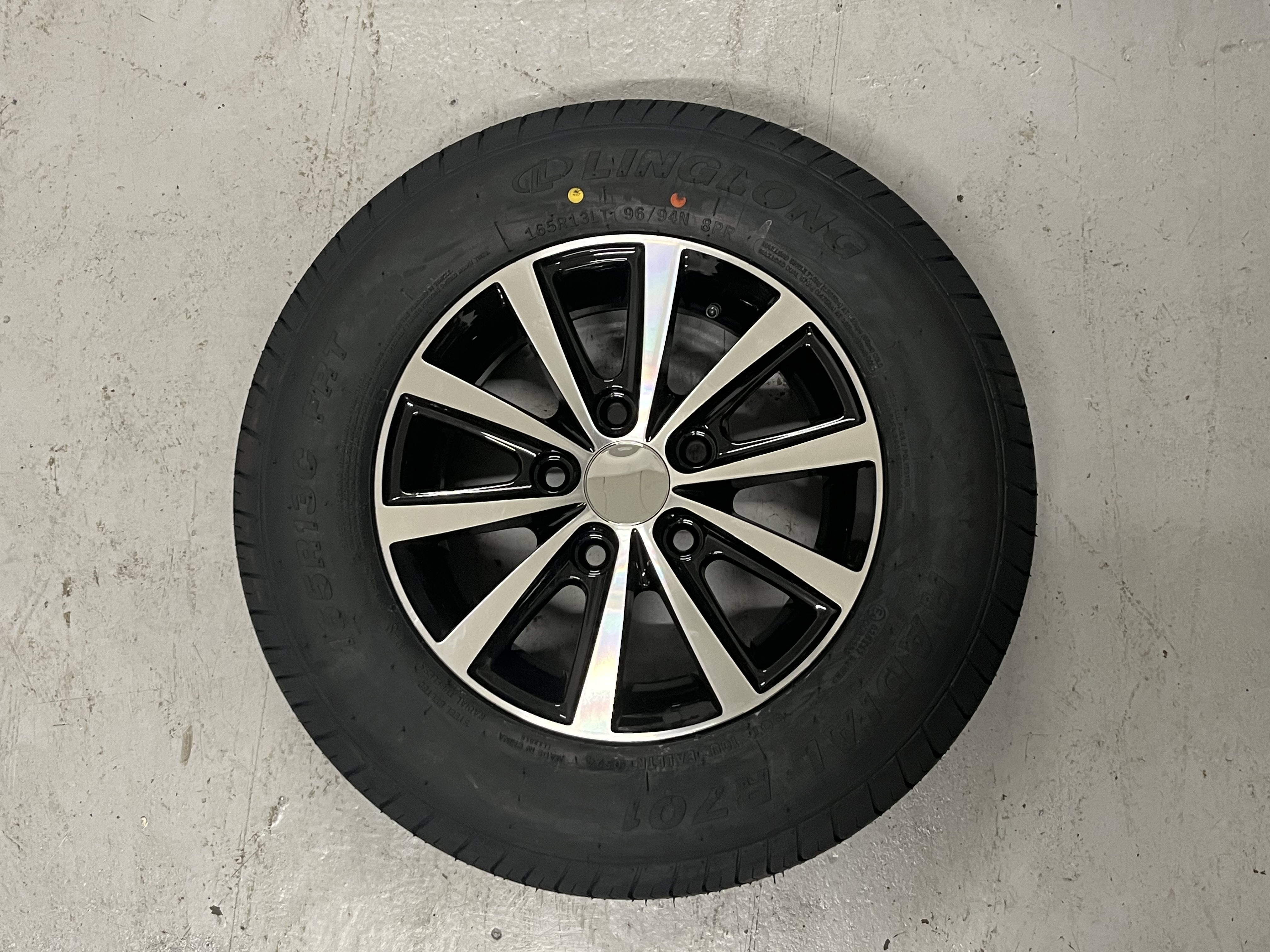 Aluminiumhjul sommar 165/80R13 C8 5 bult - 2