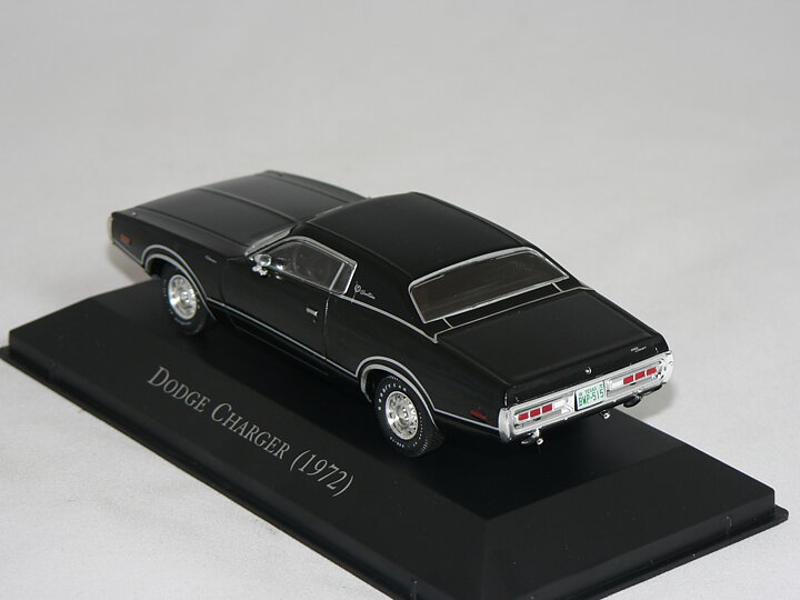Dodge Charger  1972    1:43 Atlas
