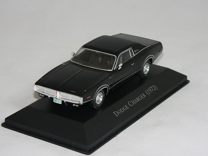 Dodge Charger  1972    1:43 Atlas