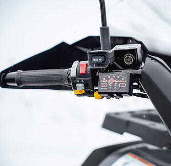 Handtagsvärme med tumgasvärme Symtec Lock On 4-zon