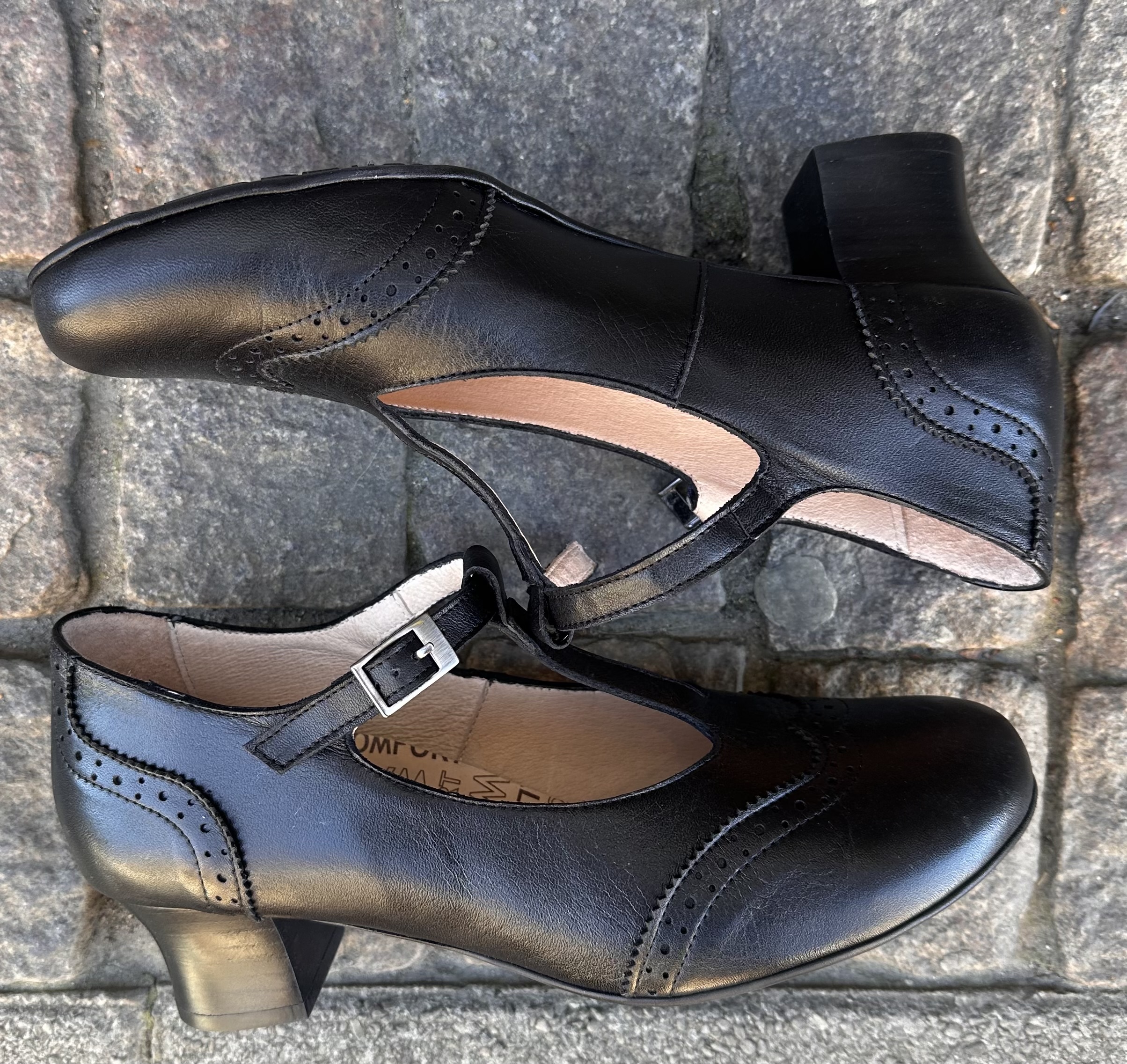 Brako sko modell Minthy i svart,  40-tal  stil, vintage, Mary Jane
