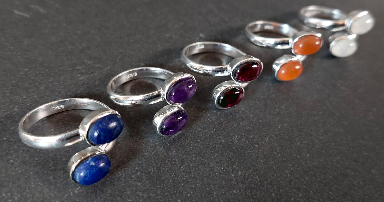 Ställbar Silverring med två ovala cabochoner - 2
