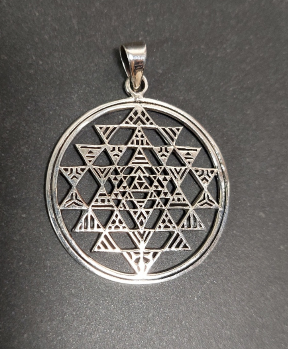 Yantra Hänge i Silver