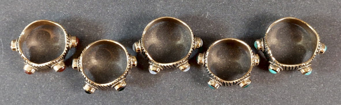 Bronsring med fyra stenar - 3