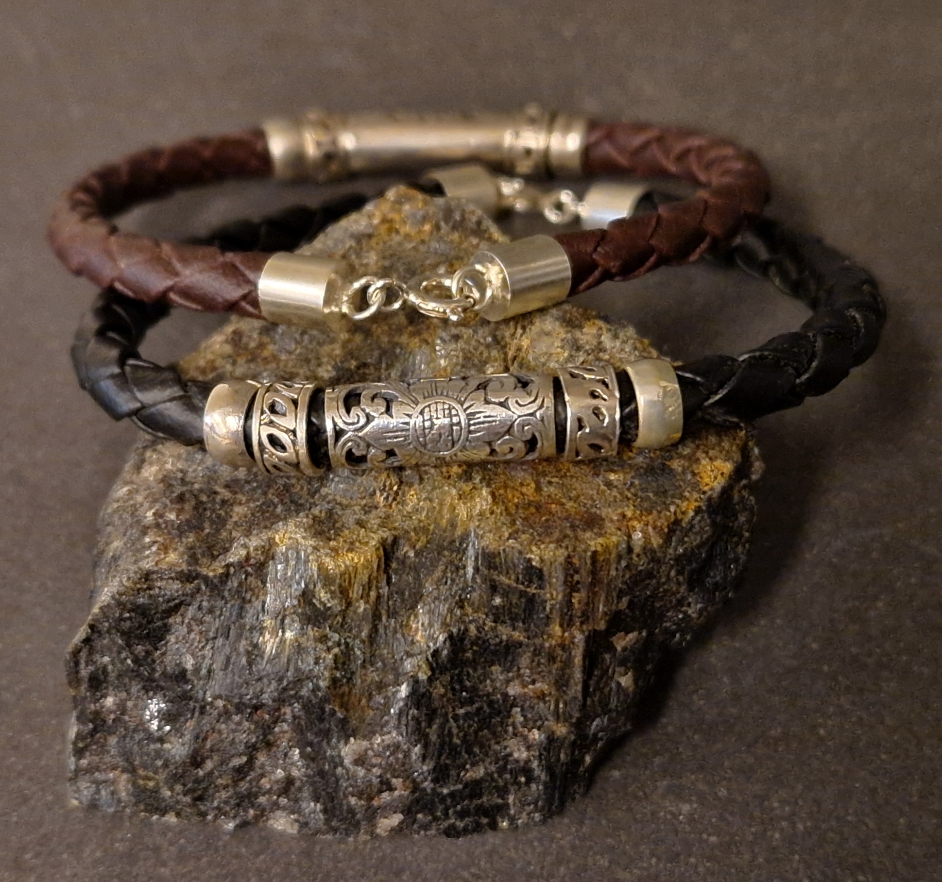 Balinese Läder/Silver Armband