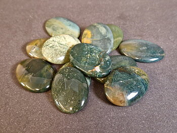 Indisk No Worry Stone /Bekymmer Sten, 35mm - Grön Jaspis