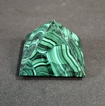 Malakit Pyramid, 6cm