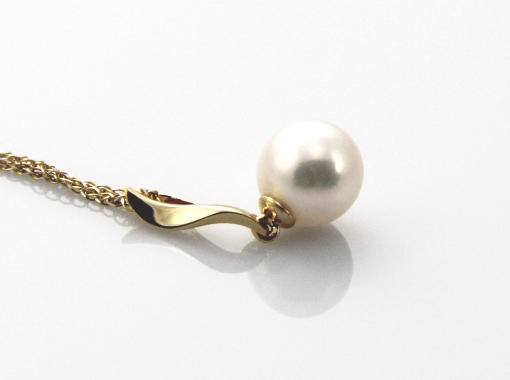 Perlenanhänger-Akoya in AAA-Qualität in Gold 8–8.5 mm - 2